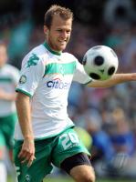 FUSSBALL, DFB POKAL: Werder Bremen, JENSEN Einzelaktion