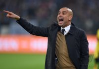 Fussball 1. Bundesliga Saison 15/16: FC Schalke 04 - FC Bayern Muenchen