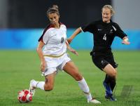 FUSSBALL  Olympia 2008   Vorrunde  Frauen   Olympia 2008  Peking  Fussball  Frauen   12.08.2008USA - Neuseeland