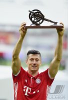 Fussball 1. Bundesliga Saison 15/16: Jubel FC Bayern Muenchen