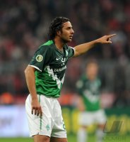 Fussball DFB Pokal 10/11 : FC Bayern Muenchen - SV Werder Bremen