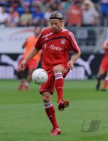 FUSSBALL  1. BUNDESLIGA:  Anatoliy Tymoshchuk (FC Bayern Muenchen)