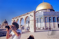 Fussball 1. Bundesliga Saison 1974/1975: Beckenbauer bei Filmdreh in Jerusalem