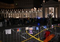 Vatikan / Rom: Trauer nach dem Tod von Papst Franziskus I.