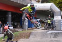 3 in One Treffpunkt unter der B28 Bruecke in Tuebingen