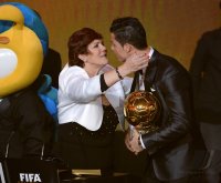 Fussball International  FIFA Ballon d Or 2013: Sieger Cristiano Ronaldo (Portugal)