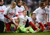 Fussball International, Champions League Saison 2011/2012: Arjen Robben, Torwart Manuel Neuer, Toni Kroos (v. li., FC Bayern Muenchen)