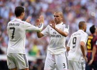 Fussball Primera Division El Clasico 14/15: JUBEL Cristiano Ronaldo (Real Madrid)