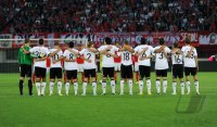 Fussball International EM 2012 Qualifikationsspiel:  Deutschland ARM IN ARM