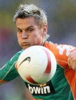 Fussball, 1. Bundesliga: Werder, ROSENBERG Einzelaktion