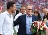 Fussball 1. Bundesliga Saison 15/16: FC Bayern Muenchen - Bayer 04 Leverkusen