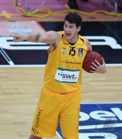 Basketball 1. Bundesliga 15/16 Testspiel:  Walter Tigers Tuebingen - ratiopharm Ulm