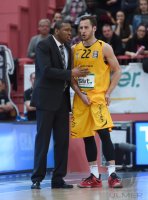 Basketball 1. Bundesliga 15/16 Hauptrunde: Walter Tigers Tuebingen - Basketball Loewen Braunschweig