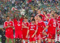 FUSSBALL CHAMPIONSLEAGUE FINALE 2000/2001:  JUBEL FC Bayern Muenchen