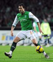 FUSSBALL, 1. BUNDESLIGA, 14. Spieltag: Bremen, ALMEIDA Einzelaktion