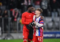 Fussball International CHL 25/26: 
FC Bayern Muenchen - Sporting Lissabon