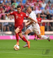 Fussball 1. Bundesliga Saison 15/16: FC Bayern Muenchen - FC Augsburg