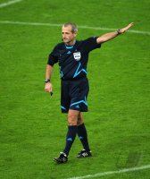 Fussball Champions League  Saison 2010/2011: Schirin Martin Atkinson