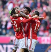Fussball 1. Bundesliga Saison 2016/2017: FC Bayern Muenchen - Hamburger SV