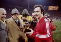 Fussball Bayern-Kiew: Beckenbauer
