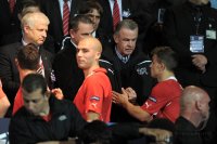 Fussball U21-EURO 2011 FINALE:  Enttaeuschung nach der Niederlage Pajtim Kasami , Trainer Ottmar HITZFELD  Xherdan Shaqiri (v. li., Schweiz)