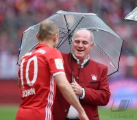 Fussball 1. Bundesliga Saison 15/16: Jubel FC Bayern Muenchen