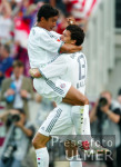 Fussball DFB-POKAL: BAYERN - LAUTERN, JUBEL n. 2:0