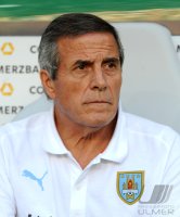 Fussball International EM 2012 Testspiel: Trainer Oscar Tabarez (Uruguay)