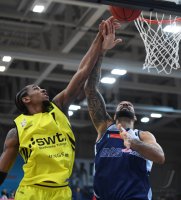 Basketball 2. Bundesliga  19/20: Tigers Tuebingen - Eisbaeren Bremerhaven