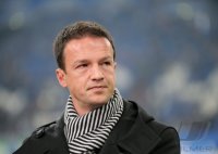 Fussball 1. Bundesliga  Saison 2010/2011:  FC Schalke 04  - VfB Stuttgart