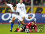 Fussball 1. Bundesliga: Leverkusen - HSV, Zweikampf