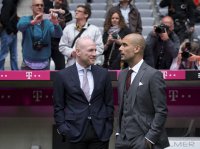 FUSSBALL INTERNATIONAL VORSTELLUNG PEP GUARDIOLA (FC Bayern Muenchen)