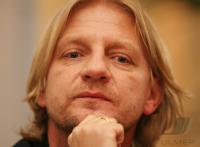 Fussball International PK SOS Kinderdoerfer und Soenke Wortmann