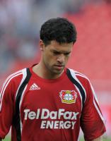 Fussball: Europa League Play-Offs 2010/2011: Michael Ballack (Bayer 04 Leverkusen)