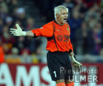 FUSSBALL CHL   FC Basel - FC Valencia   FC V Torwart Canizares