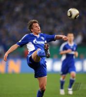 FUSSBALL, DFB Pokal Halbfinale: Benedikt Hoewedes (Schalke)