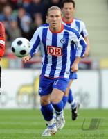 FUSSBALL 1. BUNDESLIGA: Berlin, VORONIN Einzelaktion