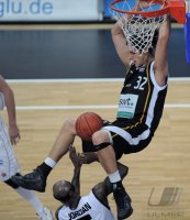 Basketball  1. Bundesliga  10/11  Walter Tigers Tuebingen - Mitteldeutschen Basketball Club