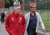 Fussball 1. Bundesliga 2016/2017: Fototermin beim FC Bayern Muenchen