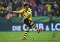 Fussball DFB Pokal Halbfinale 14/15: FC Bayern Muenchen - Borussia Dortmund