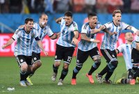 FUSSBALL WM 2014, HALBFINALE: Niederlande - Argentinien