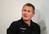 Fussball International  EM Qualifikation:  Trainer Matjaz KEK (Slowenien)