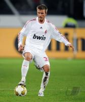 FUSSBALL, INTERNATIONAL, AC MAILAND: BECKHAM Einzelaktion