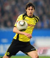 FUSSBALL, 1. BUNDESLIGA, 24. Spieltag: Borussia Dortmund, SUBOTIC am Ball