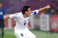 Fussball AFC Asian Cup 2011 Eroeffnungsspiel:  Server Djeparov (Uzbekistan)