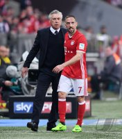 Fussball 1. Bundesliga Saison 2016/2017: FC Bayern Muenchen - Borussia Dortmund