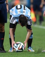 FUSSBALL WM 2014, HALBFINALE: Niederlande - Argentinien