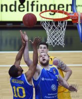 Basketball 1. Bundesliga 15/16 Hauptrunde: Walter Tigers Tuebingen - Basketball Loewen Braunschweig