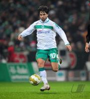 FUSSBALL 1. BUNDESLIGA: Bremen, DIEGO Einzelaktion