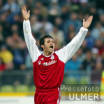 Fussball 1. Bundesliga 198. Muenchner Derby 1860-Bayern, Sagnol unzufrieden
